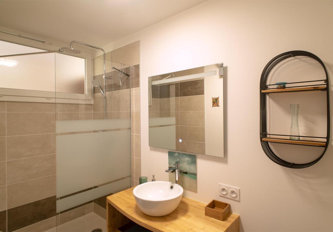 Апартаменты 66B - Beautiful Flat 800M From The Sea With Private Parking Коллиур Экстерьер фото