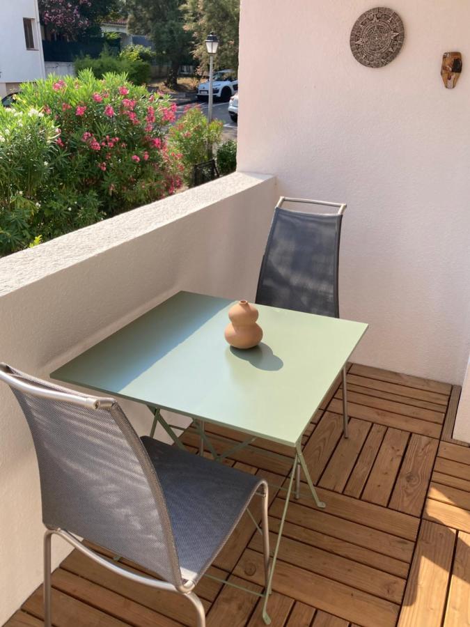 Апартаменты 66B - Beautiful Flat 800M From The Sea With Private Parking Коллиур Экстерьер фото